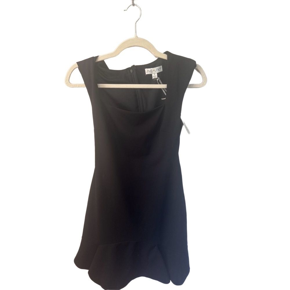 SHE + SKY Mini Dress Womens Size S Black Square‎ Neck Ruffled Hem